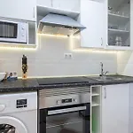 Damas 23-e Levante Apartman *